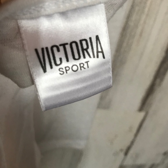 Victoria Secret Sport Workout Tank - Picture 4 of 6